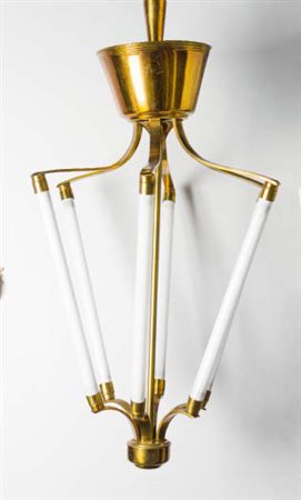 MANIFATTURA ITALIANA Lampadario con struttura a cinque luci in ottone e...