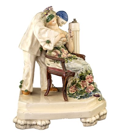 PRODUZIONE TEDESCA 1950 ca. LAMPADA "La seduzione di Pierrot" figure in...