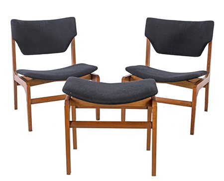 ICO PARISI (Attr.) POLTRONCINE E PANCHETTO struttura in palissandro,...