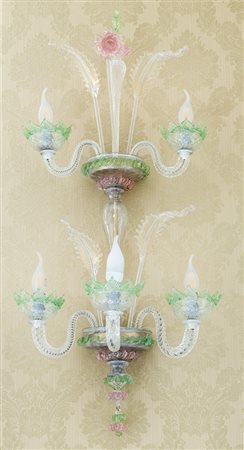 Manifattura veneziana, 1940 ca. Applique a cinque luci Vetro di Murano...