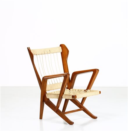 PECORINI GUGLIELMO Poltrona. -. Cm 80,00 x 96,00 x 76,00. Legno di noce e...