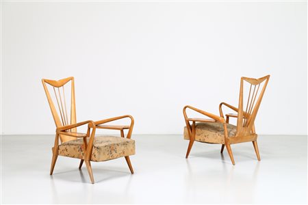 GIORDANO FORTI Attrib. Coppia di poltrone. -. Cm 82,00 x 98,00 x 75,00. Legno...