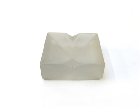 Posacenere in vetro satinato. (cm 13x4x13) (difetti)-ENPosacenere in vetro...