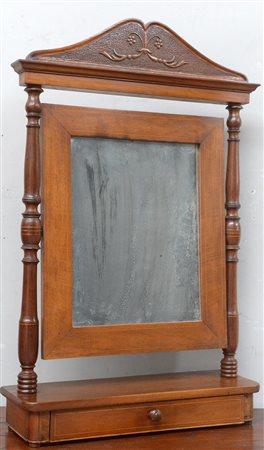 Psiche da tavolo con montanti a colonne tornite, cassetto nella fascia e...