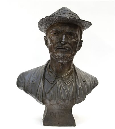 Firma indecifrata "E allora?" scultura in bronzo (h cm 50) firmata su un...