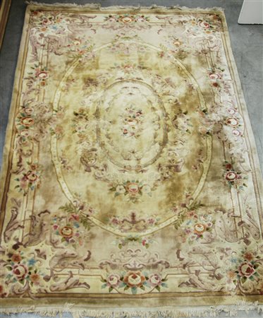 Tappeto Cina fondo giallo e rosa decorato con fiori (cm 267x181)