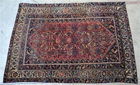 Tappeto Malayer, Persia secolo XX Disegno a campo rosa a motivi Herati (cm...