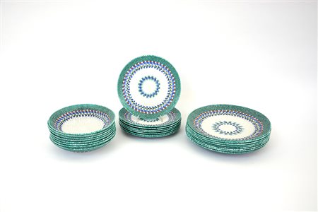 Manifattura di Murano, servizio di piatti a murrine policrome a fiori...