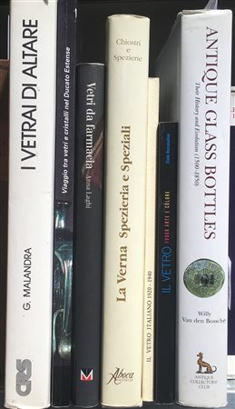 VETRO. Lotto di 7 libri sull'arte del vetro (difetti).