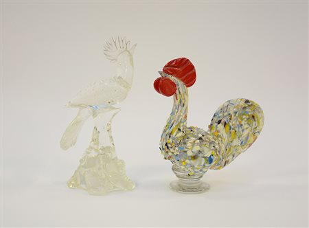 Manifattura di Murano. Lotto composto da due sculture raffiguranti gallo e...