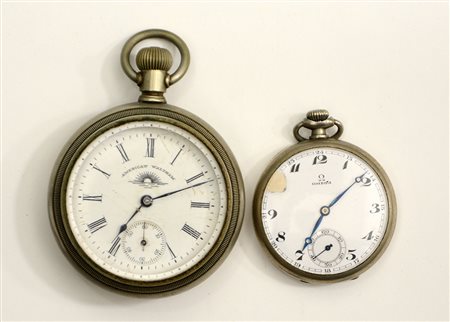 OMEGA e AMERICAN WALTHAM Lotto composto da due orologi da tasca in metallo,...