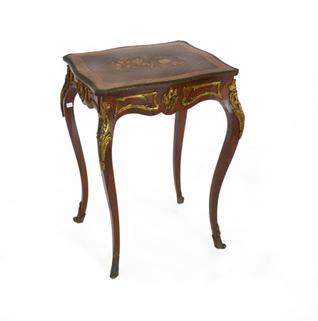 Tavolino da lavoro lastronato in bois de rose e bois violet, piano apribile...