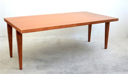 Tavolo rettangolare in legno con gambe troncopiramidali (cm 200x72x105)...