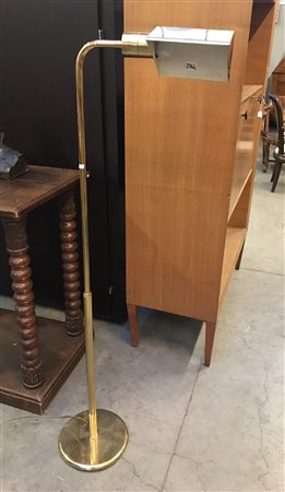 Lampada da terra regolabile in altezza in ottone. Italia, anni '70....