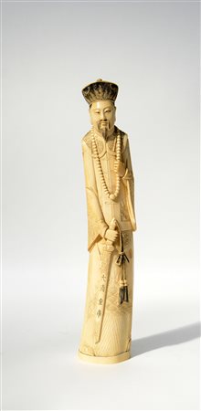 Mandarino con spada in avorio (h. 54 cm.) (difetti)-EN.