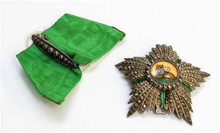 Insegna da collo da commendatore dell'ordine del Sole e del Leone.Argento...