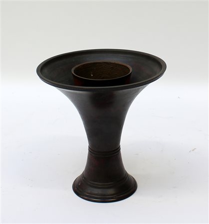 Vaso in metallo per composizioni floreali ikebana (h cm 22,5) (lievi...