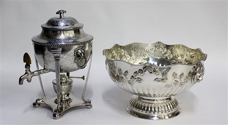 Lotto composto da un samovar e un grande bacile in metallo argentato