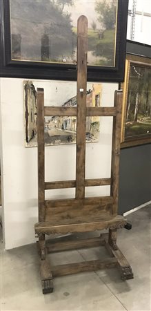 Cavalletto da pittore in noce intagliato, sec. XIX (difetti)