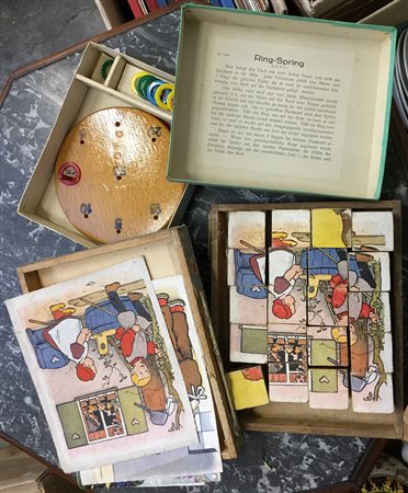 Lotto composto da due scatole contenenti giochi (difetti)