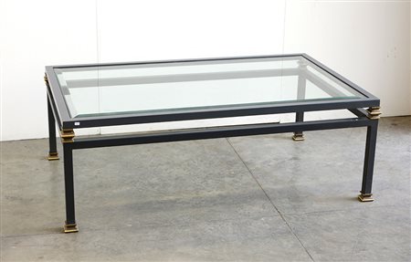 Tavolino da salotto rettangolare in metallo laccato e bronzo. Piano in vetro...