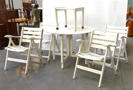 Fornitura da giardino in legno verniciato bianco composta da quattro...