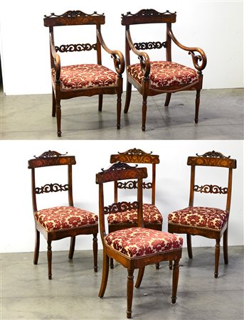 Fornitura da sala da pranzo in noce con schienali intarsiati a motivi...