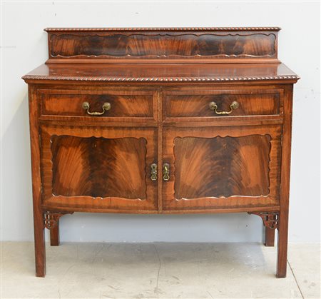 Credenzino con alzatina, fronte curvo a due cassetti e due ante radicate (cm...