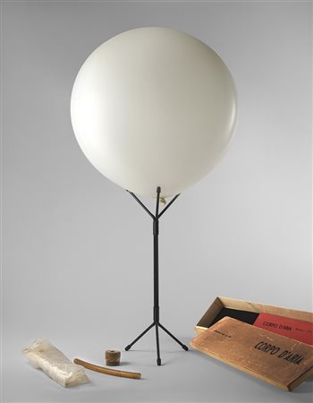 Piero Manzoni (Soncino 1933 - Milano 1963) "Corpo d'aria" 1959-60 scatola in...