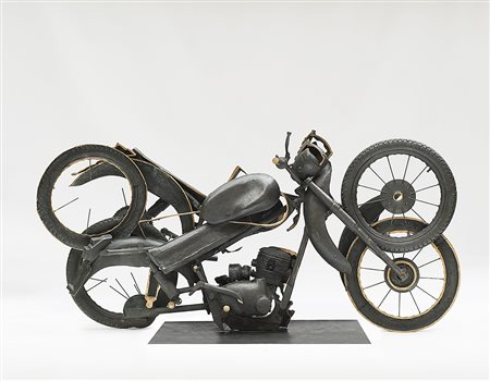 Arman (Nizza 1928 - New York 2005)"Carousel" 1988 accumulazione di elementi...