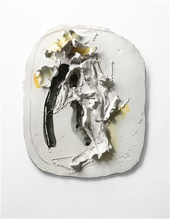 LUCIO FONTANA "Deposizione" 1955-56 scultura in ceramica policroma smaltata...