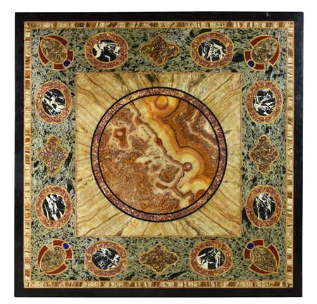 PIANO DI TAVOLO in commesso di marmi antichi, bordo in marmo nero del Belgio,...