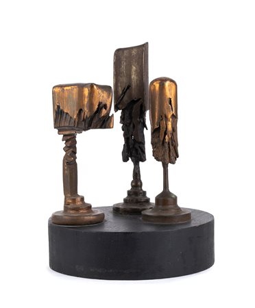 VALERIANO TRUBBIANI Astratto Sculture in bronzo su supporto di legno, 34,5 x...