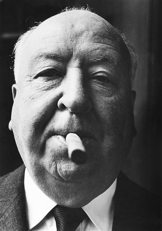 Mario De Biasi (1923 - 2013)Alfred Hitchcock 1970Stampa fotografica vintage...