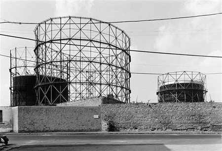 Gabriele Basilico (1944 - 2013)Napoli, Gasometri 1982Stampa fotografica...