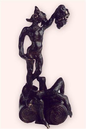 BRONZO, Scultura in bronzo patinato "Perseo" fusione a cera persa - cm 73 x...
