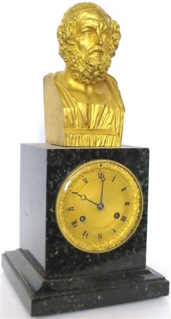 SCULTURA, Scultura in bronzo dorato raffigurante busto di "Socrate" su plinto...