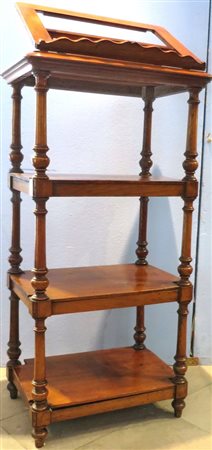 ETAGERE, Etagere realizzata in legno di noce, colonnine a supporto tornite,...