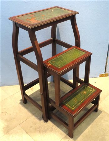 SCALETTA, Scaletta in legno di mogano con pelle a copertura piani - Edoardo...