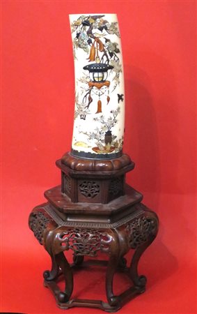 AVORIO, Vaso in avorio con lavorazione shibayama con supporto originale -...