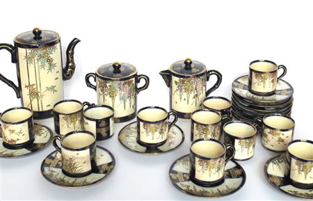 SERVIZIO, Servizio composto da 12 tazzine, teiera,caffettiera e zuccheriera...