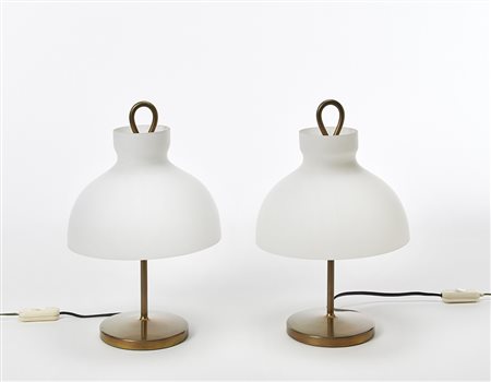 Ignazio Gardella (Milano 1905 - Oleggio 1999)Coppia di lampade da tavolo...
