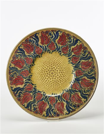 Galileo Chini (Firenze 1873 - Firenze 1956)Grande piatto in maiolica smaltata...
