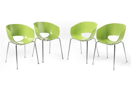 Robby Cantarutti Lotto composto da quattro poltroncine verdi modello "Orbit"....