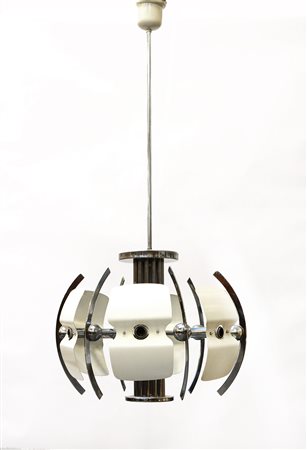 Thomas Industrie Lampadario a sei luci in acciaio cromato e laccato bianco....