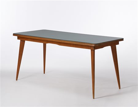 Tavolo da pranzo in faggio massello con piano in vetro retroverniciato verde....