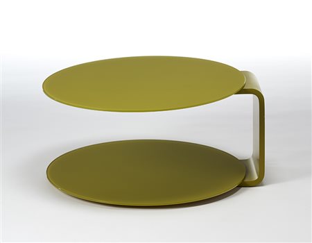 Patricia Urquiola (Oviedo 1961)* Tavolino modello "Clip". Produzione Molteni,...