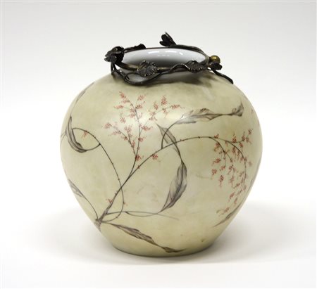 Rosenthal Vaso in porcellana a superficie satinata opaca e leggermente...