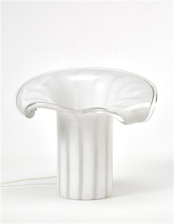 Manifattura di Murano Lampada da tavolo a calla in vetro soffiato a canne...