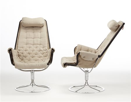Bruno Matthsson Coppia di poltrone girevoli modello "Jetson". Produzione Dux,...
